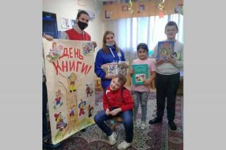 momechta2015_175155891_392306255929312_6548260905135204257_n